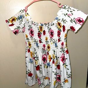 Womens Rue 21 shoulder shirt